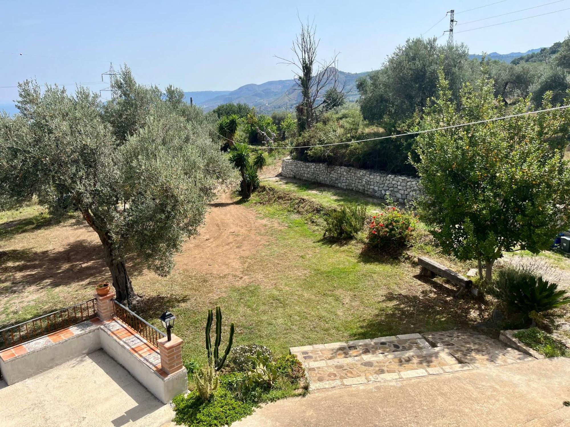 Agriturismo Serre SantʼAgata di Militello Dış mekan fotoğraf